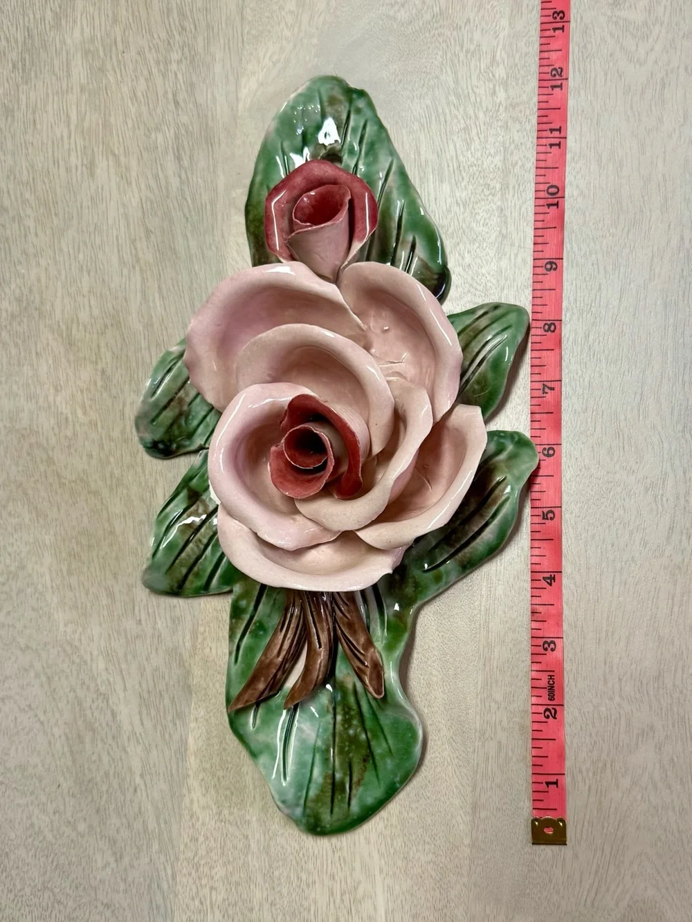 Vintage Capodimonte-style 3D Ceramic Rose Wall Plaque
